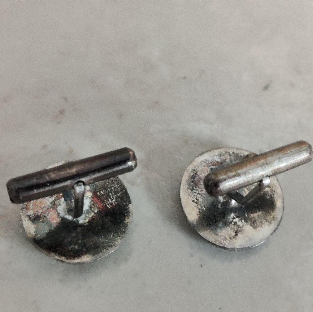 Vintage Sterling Silver Cufflinks with Mother of Pearl - Picture 7 of 13